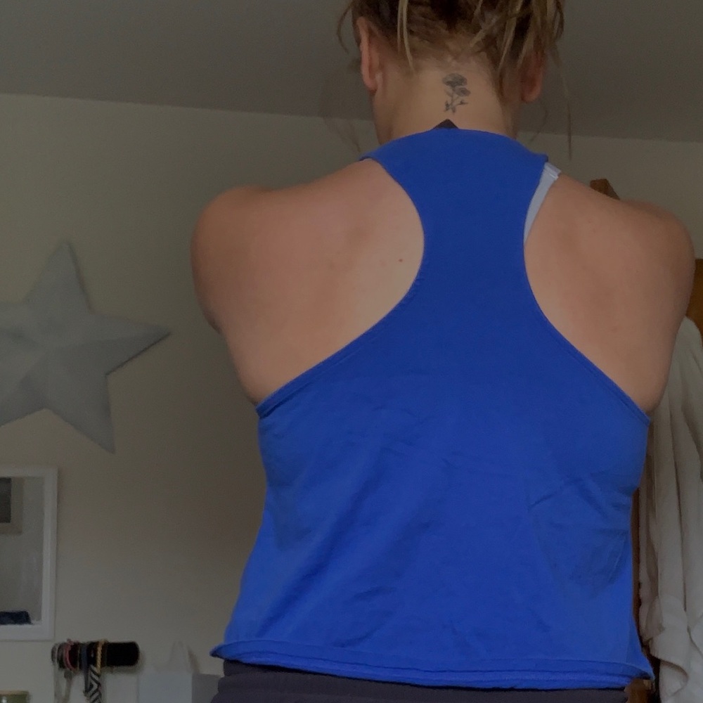 Cropped Racerback ADIDAS Workout Tank - Picture 2 of 3